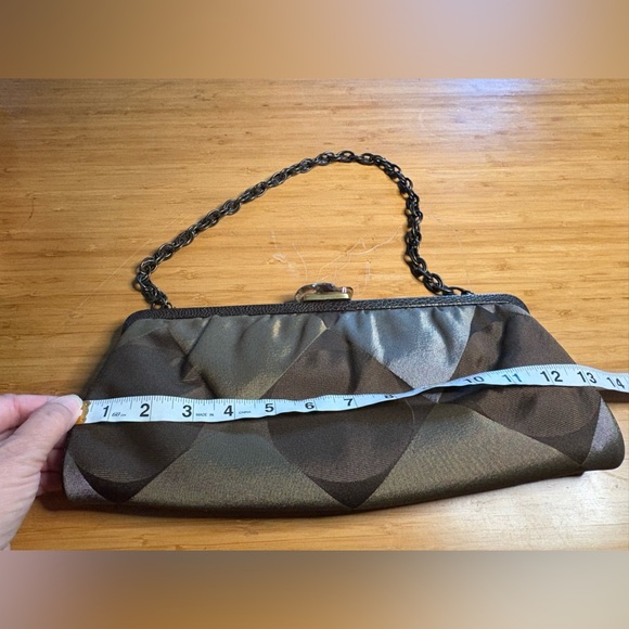 GUC Darby Scott- Chain & Jewel Bag - Picture 9 of 11